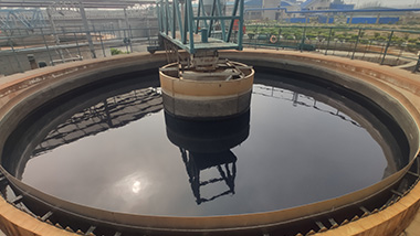 一體化污水處理設(shè)備的工藝流程是？該如何革新工藝？